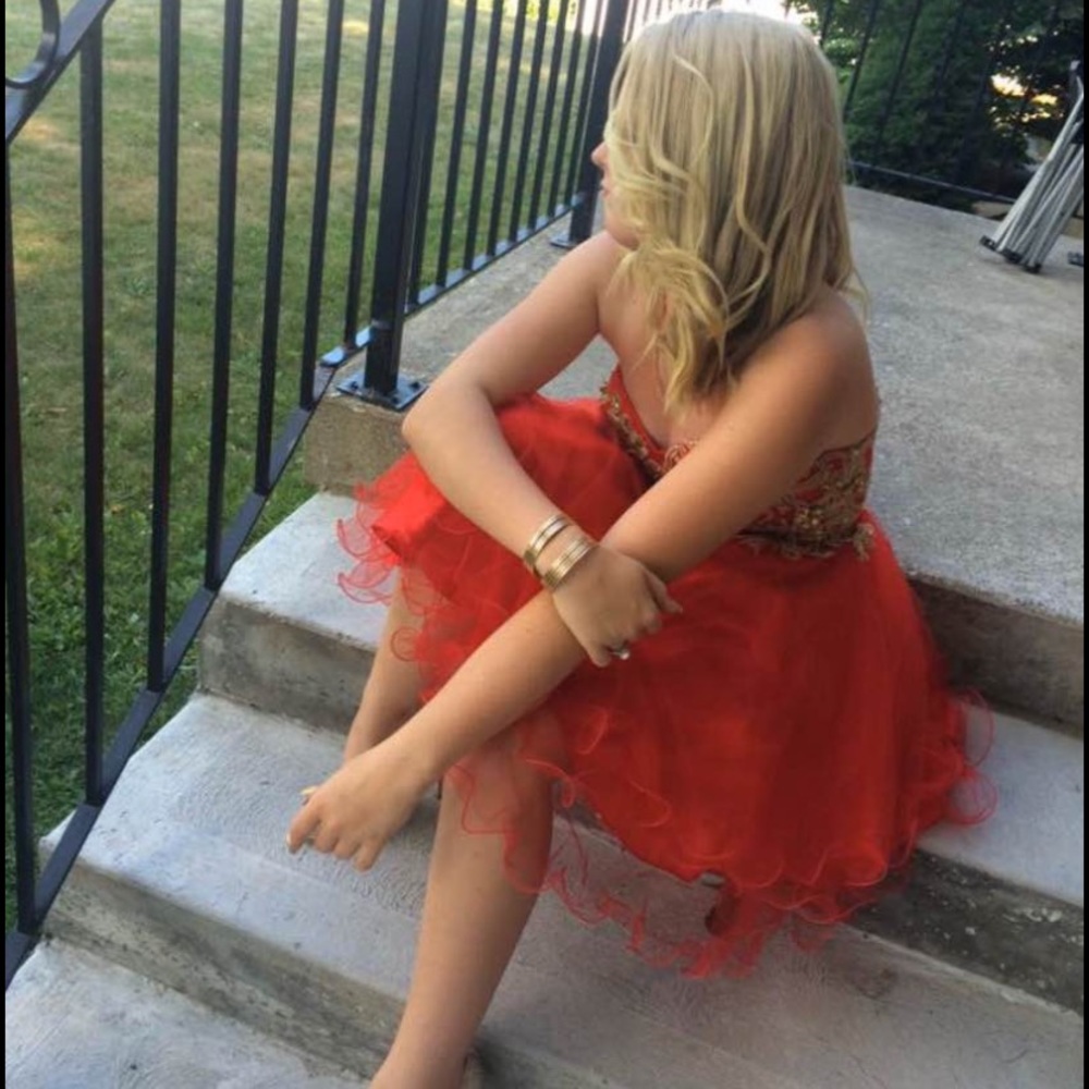 Short Tulle Graduation/Prom Dress